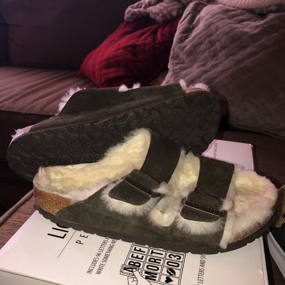 Fur Birkenstock Sz 37! Super cute hardly worn